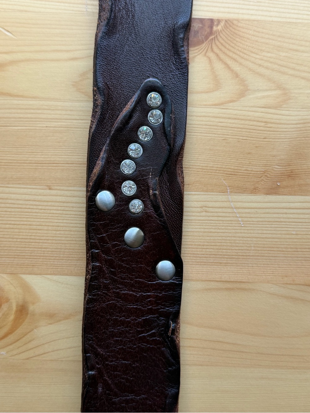Classic Brown Leather Belt with Silver Buckle and Diamonte appliqué detail - Picture 2 of 3